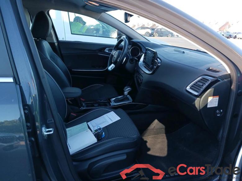 KIA XCEED 1.6 GDi PHEV 104kW (141CV) eDrive (AC) #6 KIA XCEED 1.6 GDi PHEV 104kW (141CV) eDrive (AC) #6
