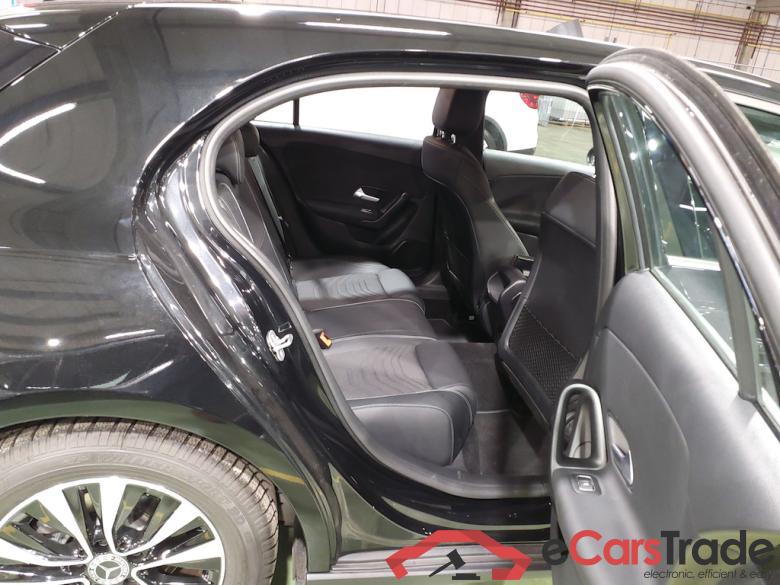 MERCEDES-BENZ A-CLASS 2.0 A 180 D BUSINESS SOLUTION ESSENTIAL #5