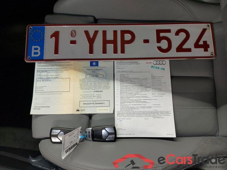 Audi Q5 Sport 50 TFSi e S tronic quattro 5d #4