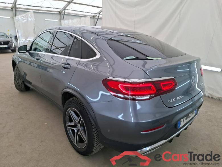 MERCEDES-BENZ GLC Coupe / 2019 / 5P / Coupé GLC 300 e AMG Line 4Matic #2