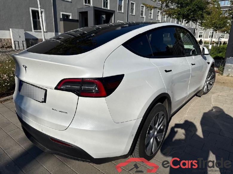 TESLA Model Y Long Range Dual Motor AWD 5d 378kW #2 TESLA Model Y Long Range Dual Motor AWD 5d 378kW #2