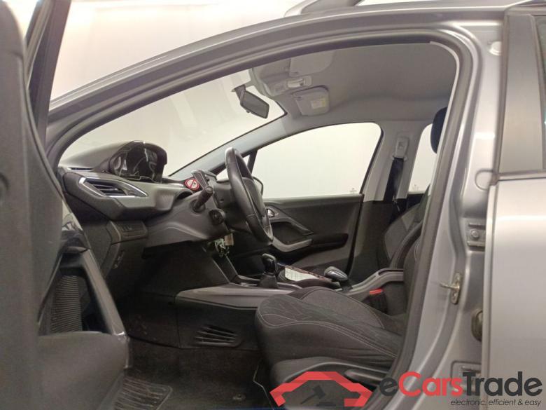 Peugeot 2008 1.2 Puretech 61kW S&S Active 5d #3