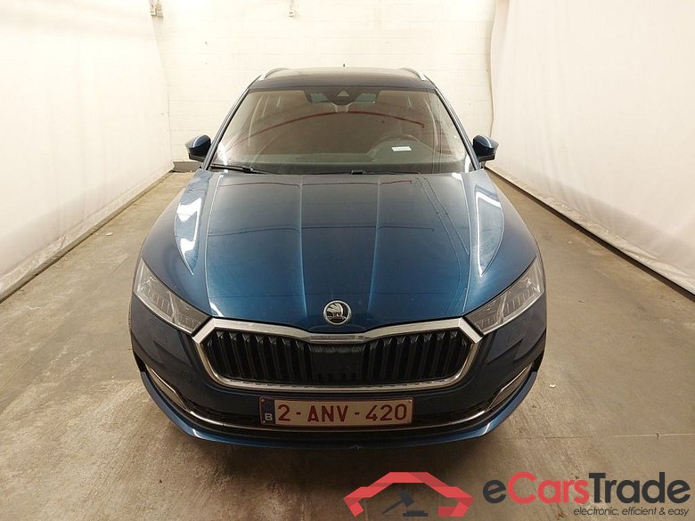 Skoda Octavia Combi 2.0 CRTDI 110kW DSG7 Clever+ 5d #5