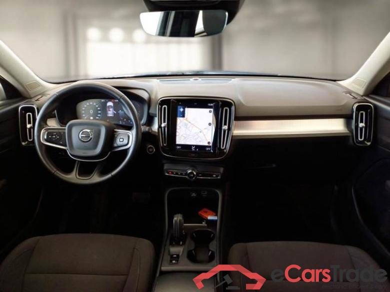 VOLVO XC40 / 2017 / 5P / SUV T5 PLUG-IN HYBRID AUTO RECH INSCRIP EXPR #3