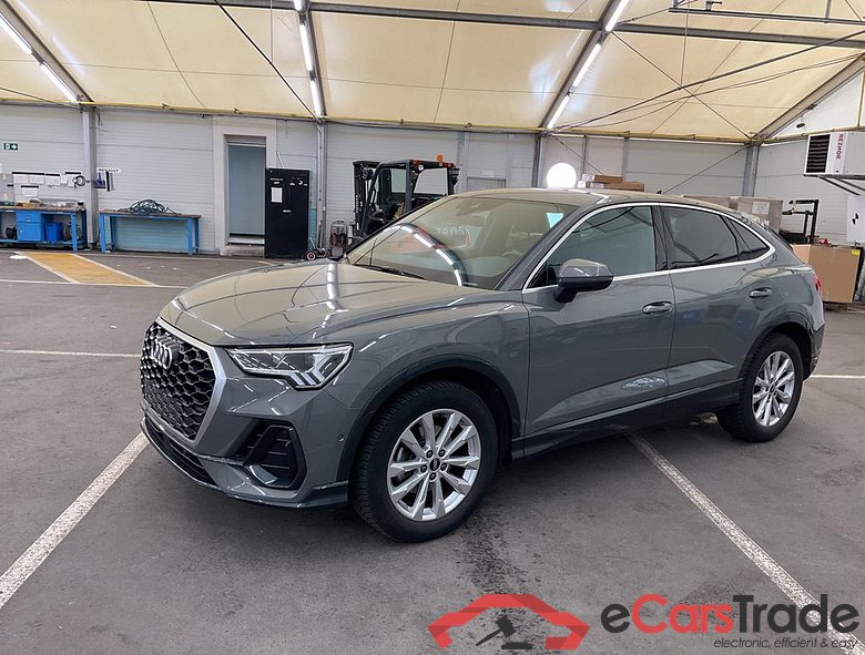 AUDI Q3 Sportback Audi Q3 Sportback Business Edition Attraction 35 TFSI  110(150) kW(ch) S tronic #1
