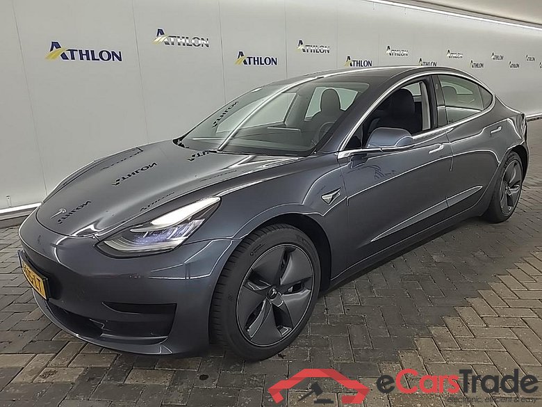 Tesla Model 3 Standard Range Plus RWD 4D 225kW #1