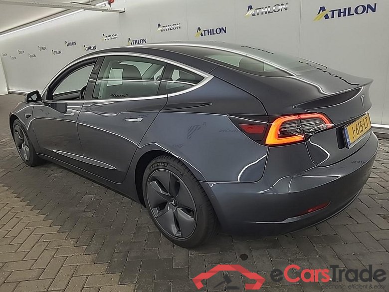 Tesla Model 3 Standard Range Plus RWD 4D 225kW #4