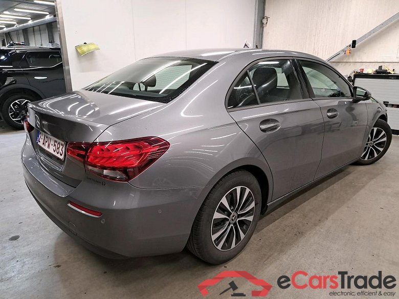 MERCEDES - MER A BERLINE 180 136PK Business Solution * PETROL * #2