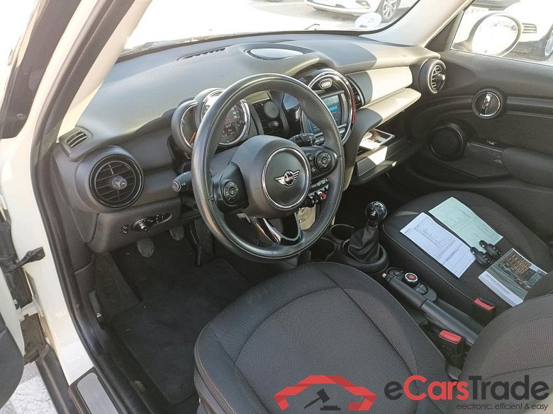 MINI MINI / 2014 / 5P / berlina con portón ONE 5 PUERTAS (CX) #3