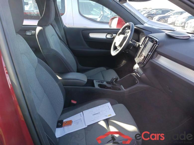 VOLVO XC40 / 2021 / 5P / todoterreno 1.5 T4 Recharge PHEV Core Auto #6