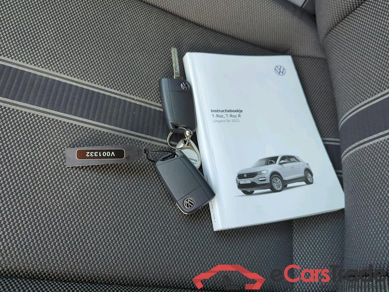 VOLKSWAGEN T-Roc 81 kW #6