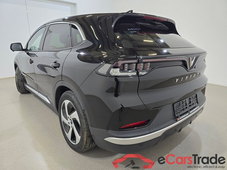 Vinfast VF8 87.7 kWh Eco Aut. LED-Xenon Head-Up Virtual ACC Navi Leather KeylessGo Camera 360 Klima PDC ... #6