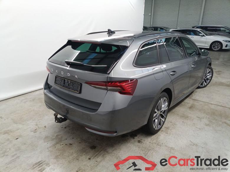 Skoda Octavia Combi 2.0 TDI 110kW Selection DSG 5d #2