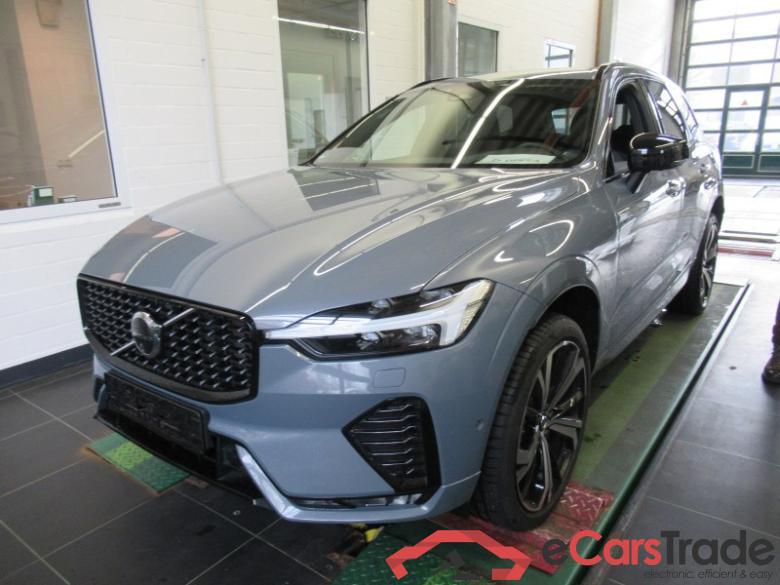 Volvo XC60 (03.2017->) DE - SUV5 B5 (Benzin) AWD EU6d, Ultimate Dark Mild-Hybrid (EURO 6d), (Facelift) #1