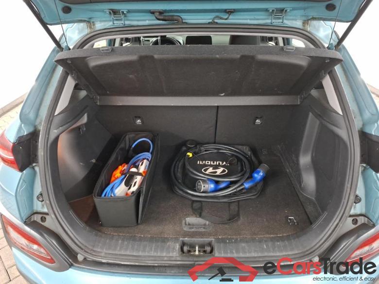 HYUNDAI Kona Comfort Smart Electric 64 kWh 5D #5