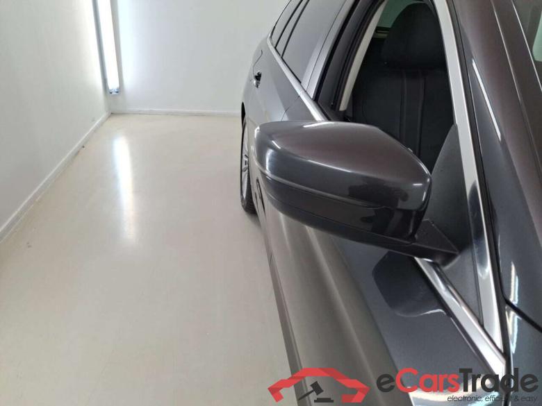 BMW 5-SERIE TOURING 530E SDRIVE AUT #6