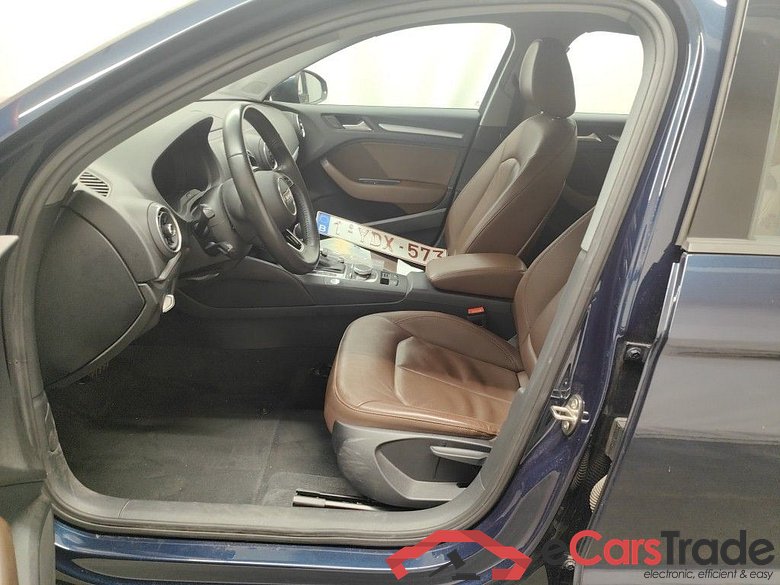 Audi A3 Berline 2.0 TDi 35 110kW S tronic Bus Ed 4d #3