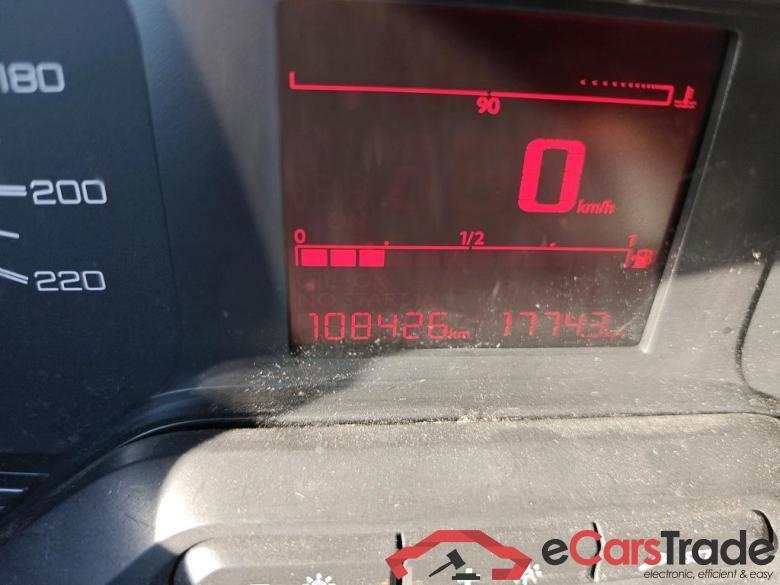 PEUGEOT Partner / 2018 / 3P / furgón derivado de turismo Pro Standard 600kg BlueHDi 73kW #5