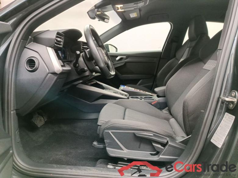 Audi A3 Berline 2.0 TDi 35 110kW S tronic Business Edit. 4d #3