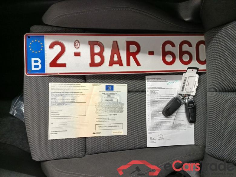 Audi A3 Berline 2.0 TDi 35 110kW S tronic Business Edit. 4d #4