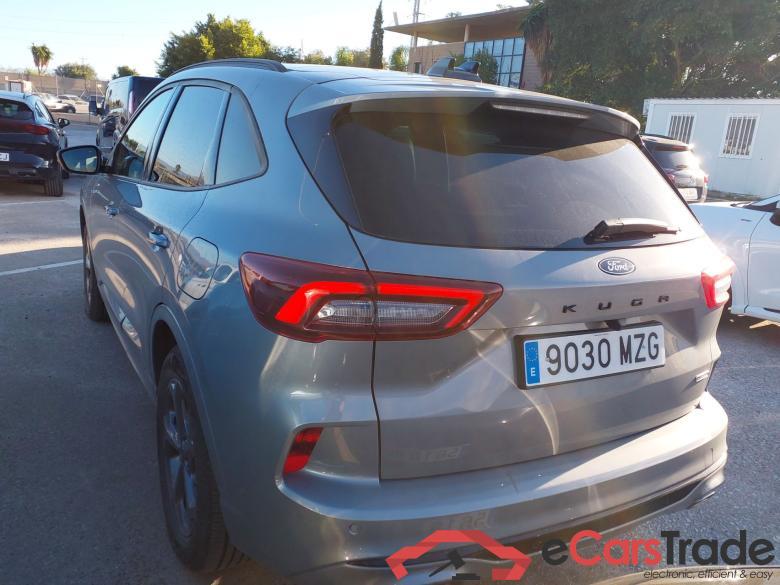 FORD Kuga 2.5 243CV Automático    St Line X (Pano) #2