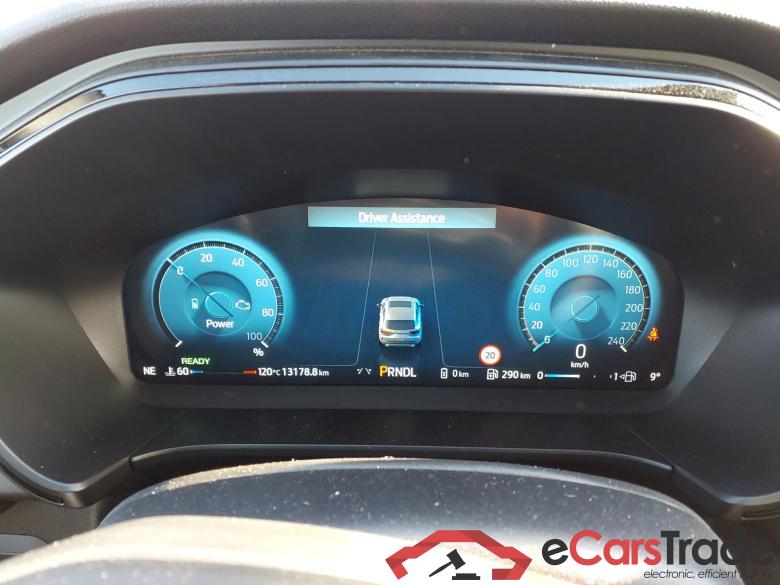 FORD Kuga 2.5 243CV Automático    St Line X (Pano) #4