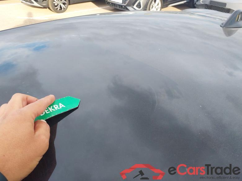 PEUGEOT 208 5P HYBRID 100 eDCS6 Automático Allure #6