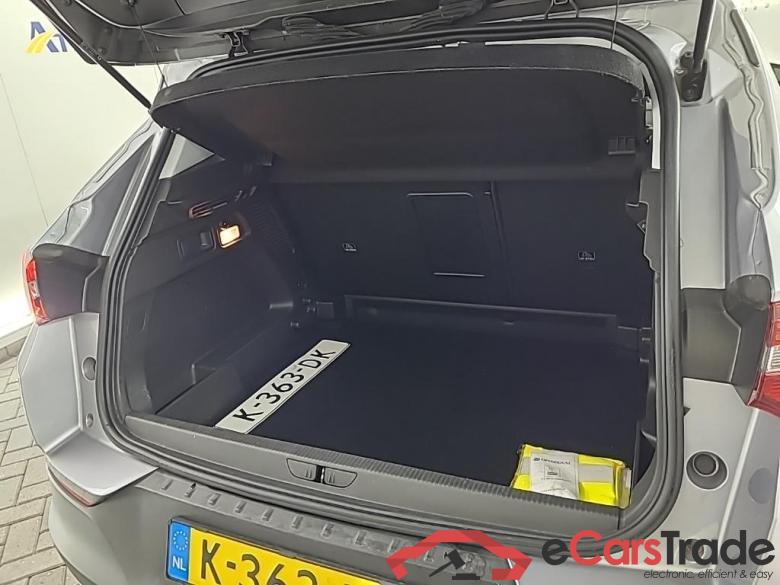 OPEL Grandland X 1.2 Turbo S&S 96kW Bus. Executive 5D #5