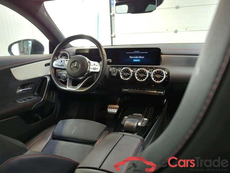 MERCEDES-BENZ CLA-klasse 200 Bus. Sol. AMG #3