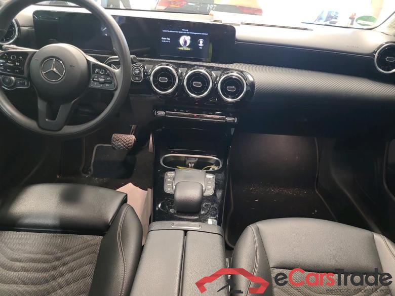 CLA -Klasse Shooting Brake CLA 180 (118.684) 1.3 110KW AT7 E6d #6