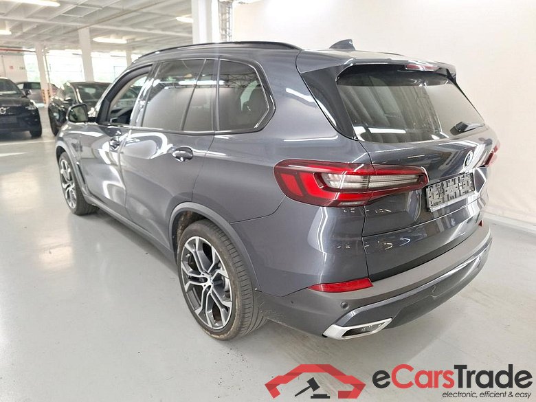 BMW X5 - 2018 3.0A xDrive45e PHEV Innovation Travel Business Plus #3