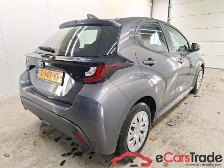 TOYOTA Yaris 1.5 VVT-i Active #2