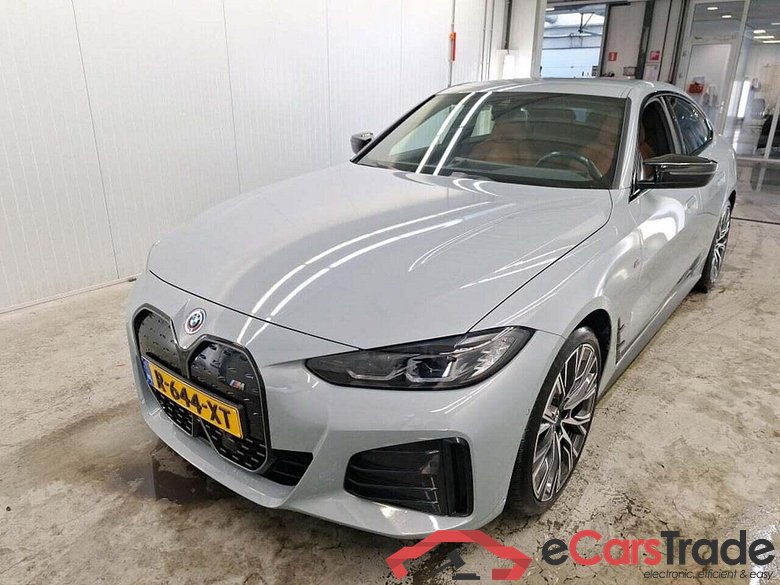 BMW i4 50