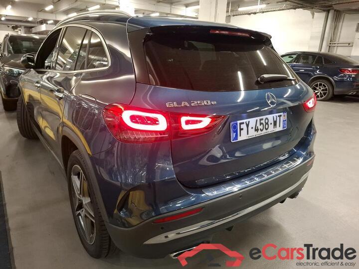 Mercedes GLA 250e Plug-In Hybrid AMG Aut. LED-Xenon Widescreen Burmester Ambient Navi 1/2 Sport-Leather-Alcantara KeylessGo Camera Klima PDC ... #4