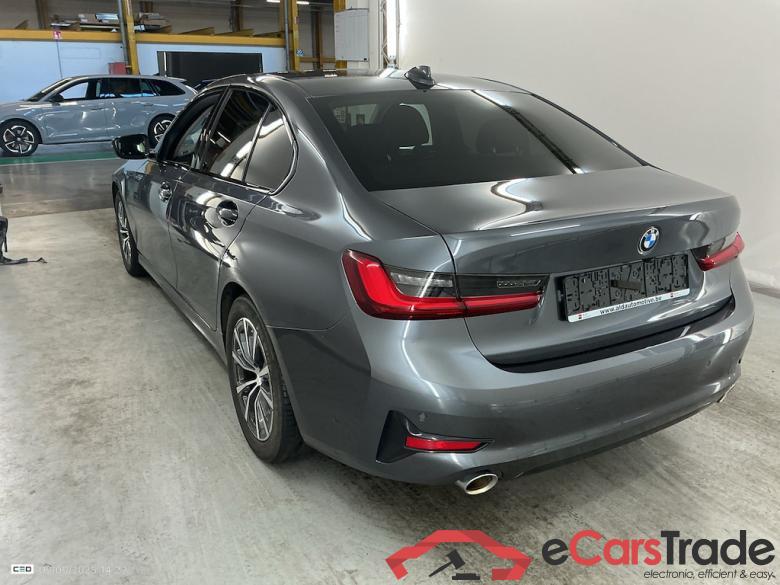 BMW 3 SERIES BERLINE 2.0 318IA (115KW) BERLINE #3