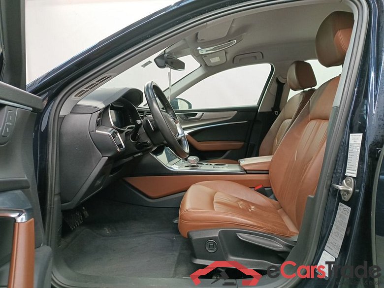 AUDI A6 AVANT DIESEL - 2018 45 TDi 231 Quattro Design tiptronic 4d Auto #3