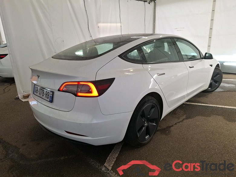 TESLA Model 3 / 2018 / 4P / Berline Autonomie Standard Plus RWD #3