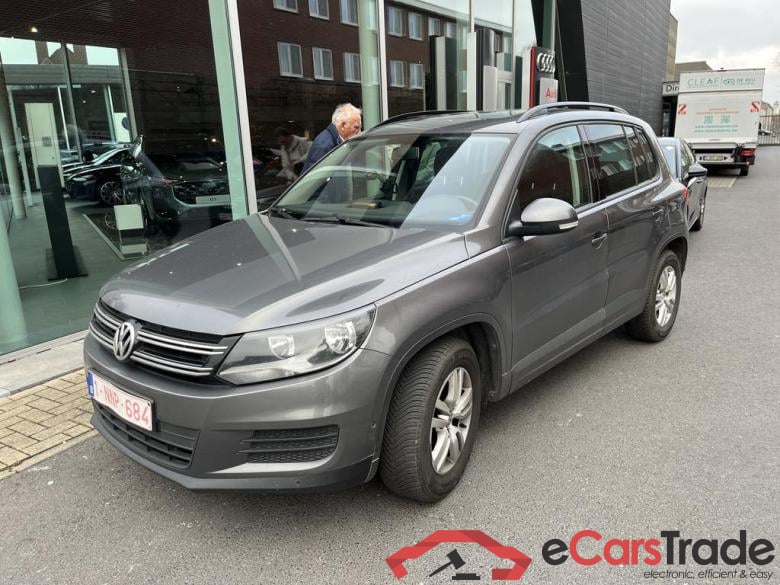 VOLKSWAGEN Tiguan Tiguan Trend & Fun 2.0 TDI SCR BlueMotion Technology 81 kW (110 ch) 6 vitesses manuel