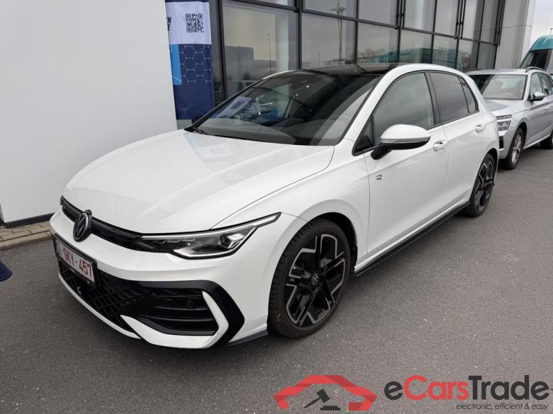VOLKSWAGEN Golf VIII Golf R-Line Business Premium 1.5 eTSI  110 kW (150 pk) 7 versnellingen DSG #1