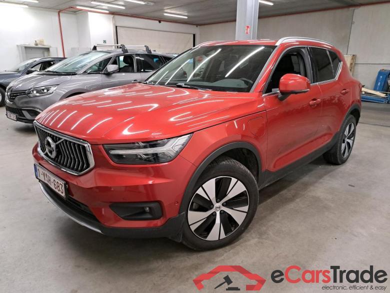 VOLVO - VOL XC40 T5 Recharge 261PK Geartronic Inscription Expr. With Luxury Seat & Protection Pack & IntelliSafe Surround & Electric Sunroof & Semi Auto Foldable Trailer hook & 360 Camera With Parking Assist * HYBRID * #1