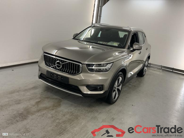 VOLVO XC40 1.5 T4 RECHARGE GEARTR. INSCRIPTION EXPR