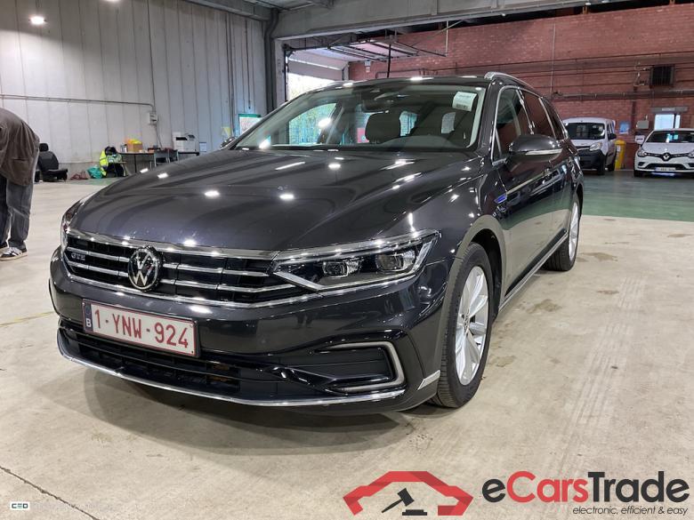 VOLKSWAGEN PASSAT VARIANT 1.4 TSI MSQ VARIANT GTE BUSINESS #1