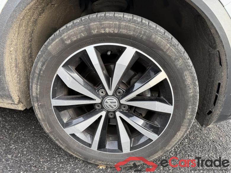 VOLKSWAGEN T-Roc T-Roc Style 1.0 TSI 85 kW (115 ch) 6 vitesses manuel #2