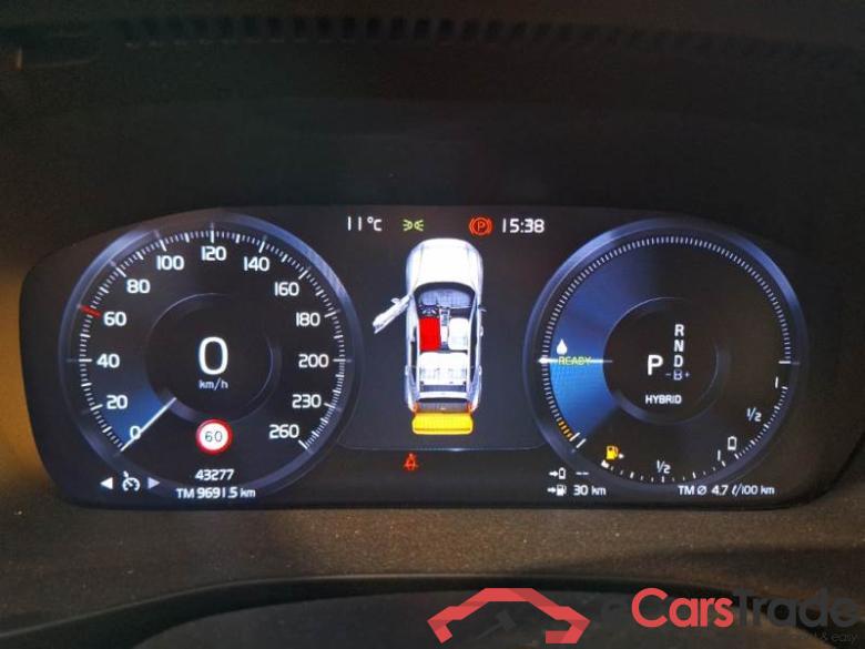 VOLVO XC40 / 2017 / 5P / SUV T5 PLUG-IN HYBRID AUTO RECHARGE INSCR. #4