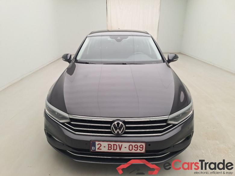 VW, Passat FL'19, Volkswagen Passat 1.5 TSI Style Business DSG 4d #1