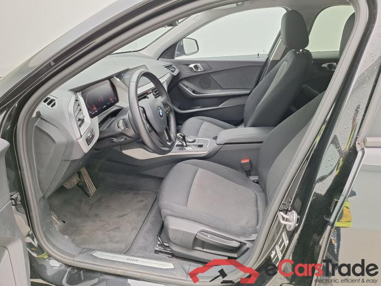 BMW, 1-serie '19, BMW 1 Reeks Hatch 118iA (100 kW) 5d #3