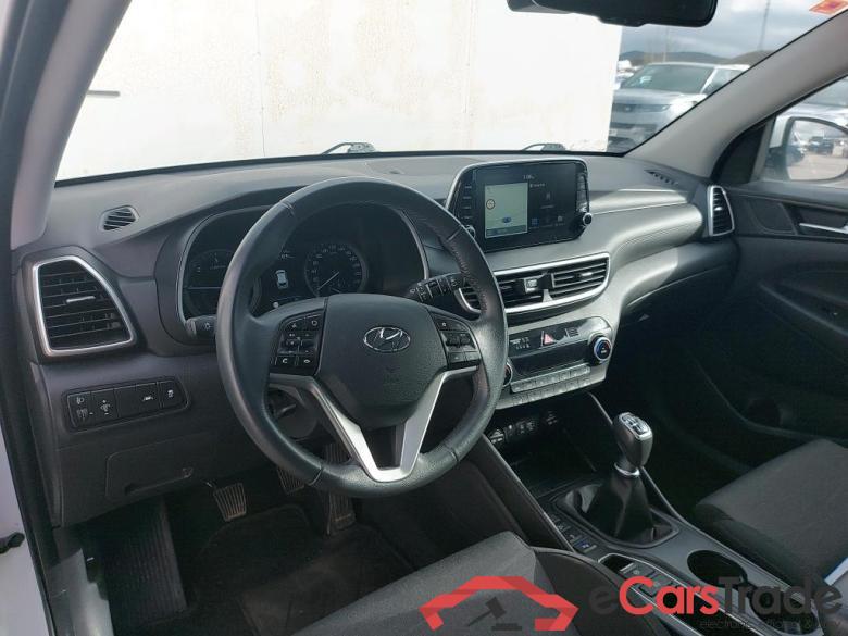 HYUNDAI Tucson / 2018 / 5P / todoterreno 1.6 CRDI 85kW (116CV) 48V Tecno 4X2 ~ 29/12 FME MAIL CENTRO ZARAGOZA VEHICULO CON BASTI #3