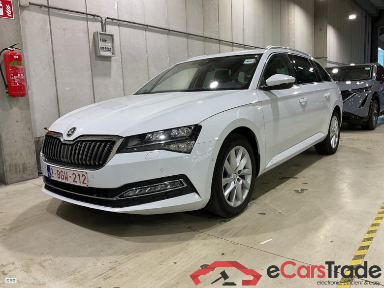 SKODA SUPERB COMBI 2.0 CRTDI 110KW CLEVER+