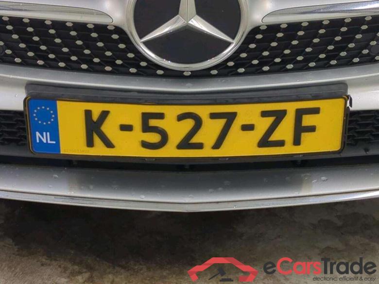 MERCEDES-BENZ CLA-klasse Shooting Brake 200 #4