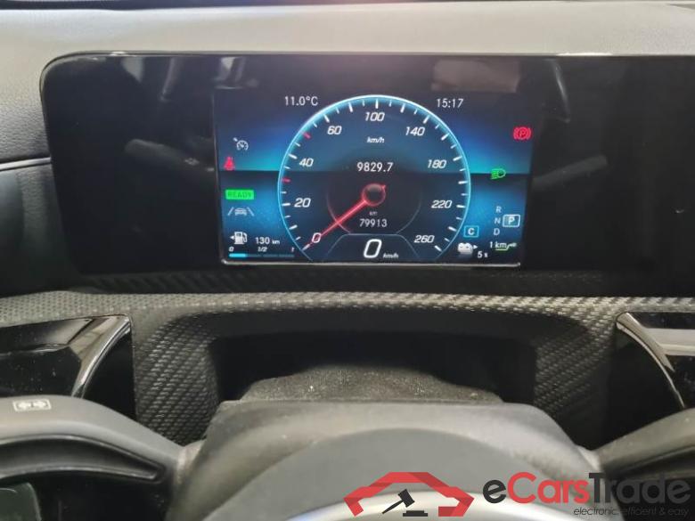 MERCEDES-BENZ CLASSE A / 2018 / 5P / BERLINA A 250 E EQ-POWER BUSINESS EXTRA #4